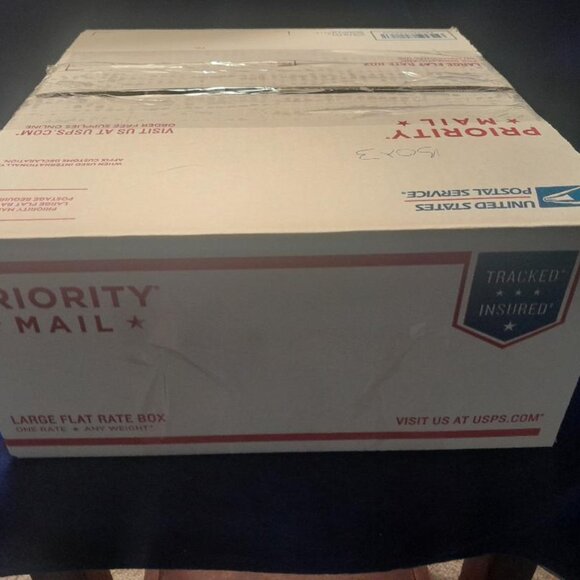 Mystery Box 3 All New With Tags 4  items in box - Picture 3 of 3